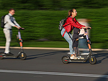 На улицах Москвы стали замечать сверхбыстрые электросамокаты