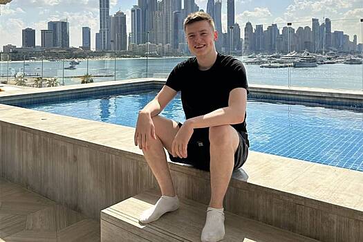 Треш-стример Mellstroy похвастался новой машиной за 145 миллионов рублей