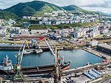 В порту Холмск завершаются дноуглубительные работы в преддверии выхода на паромную линию новых судов