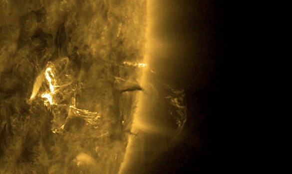 Мимо Земли пройдут два крупных выброса плазмы