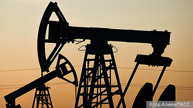 Bloomberg: Российские нефтедобытчики ускорили темпы бурения до пятилетнего максимума