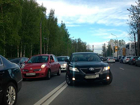 ГИБДД лишают кормушки: наказание за выезд на встречку предложили смягчить