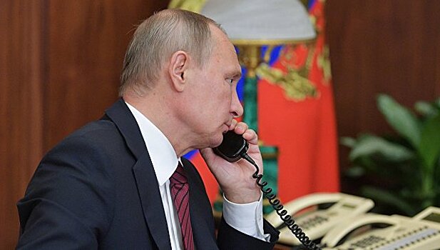 Путин провел телефонный разговор с премьером Италии