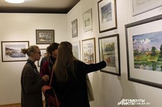 В Воронеже открылась выставка аквалерей директора художественного училища