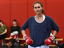 "Никогда не думала драться в клетке": женщина-судья UFC – о жизни в "мужской" профессии