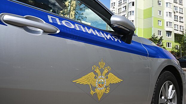 В бухте Приморья перевернулся автобус с отдыхающими в салоне