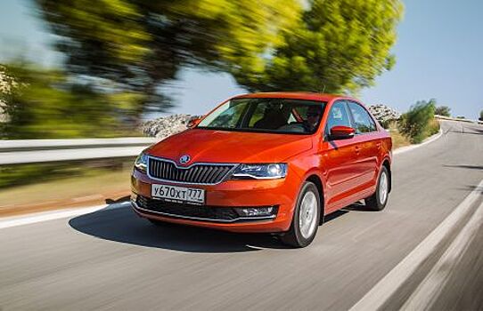Skoda объявила скидки на автомобили в августе