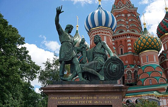 Памятник Минину и Пожарскому уберут с Красной площади