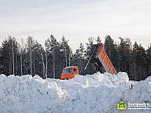 Глава Екатеринбурга остался недоволен уборкой снега в одном из районов
