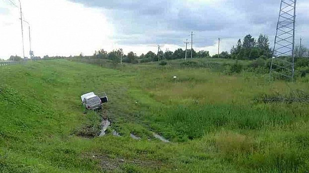 Вологодские подростки пытались уехать в сторону Тихвина на угнанной машине