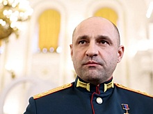 Герой Донбасса взялся за Ельцин-центр. Замдиректора сразу сбежала в Израиль. Михалков оказался прав?