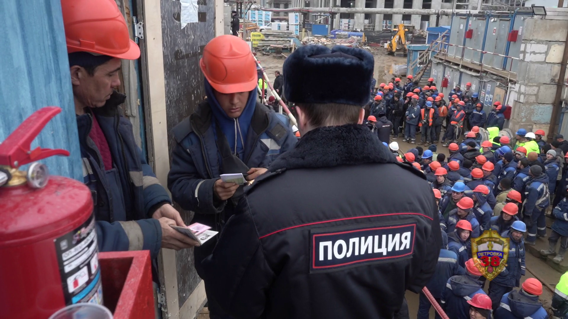 В Москве в ходе рейда выявили более 6 тыс. нарушителей миграционного законодательства