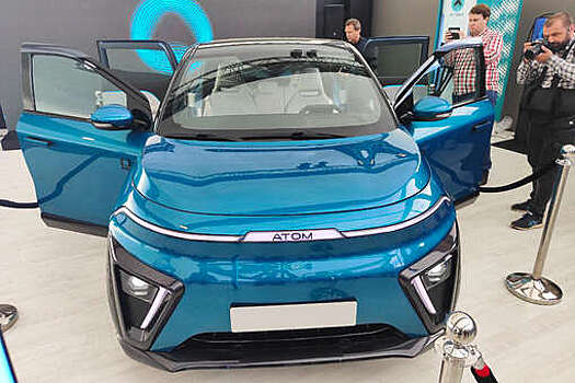 Глава "Камы" рассказал о ценах на российские электромобили "Атом"
