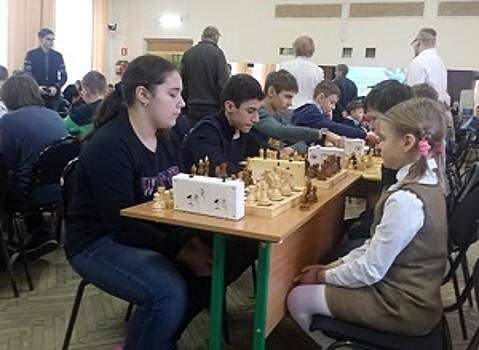 Сборная команда ГБОУ Школа №2073 готовится к участию в шахматных турнирах
