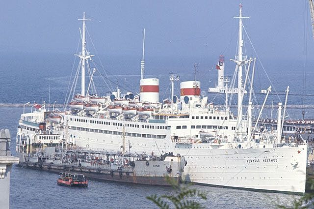 «Советский Титаник»: как в 1986 году утонул пароход «Адмирал Нахимов»