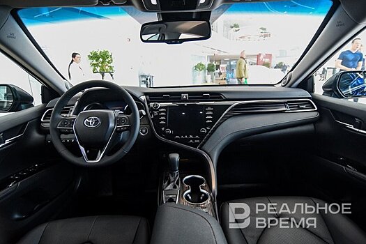 В Набережных Челнах Toyota сбила пешехода на нерегулируемом переходе