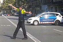 Полиция нашла второй фургон злоумышленников после инцидента в Барселоне