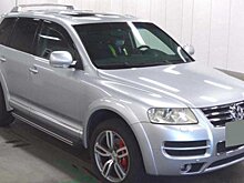На аукционе продается уникальный VW Touareg Sport с мотором W12