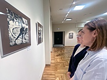 В Музее современной истории России открылась выставка художников "мягкой" пропаганды Щегловых