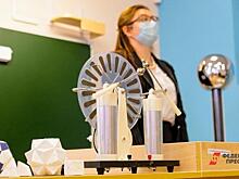 В Петербурге установили дополнительные выплаты для горожан с почетным званием "народный"