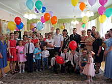 Сотрудники УМВД России по Липецкой области накануне Дня защиты детей посетили подшефный детский дом