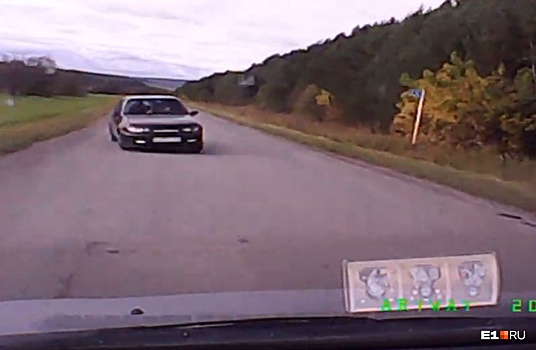 Областной суд смягчил наказание водителю, погубившему двух человек на свердловской трассе