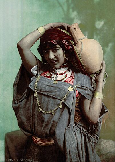 Бедуинская женщина.  