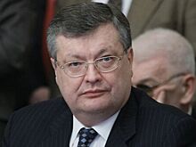 На Украине заочно арестовали двух бывших министров