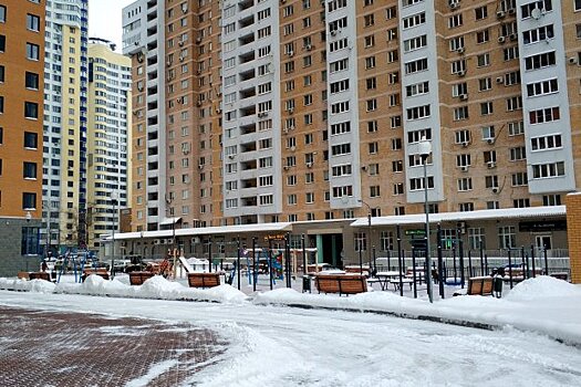 Строительство 25-этажного жилого дома с подземной автостоянкой завершилось в Реутове