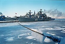 Северный флот включен в состав Ленинградского военного округа