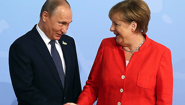 Путин поприветствовал Меркель на  G20