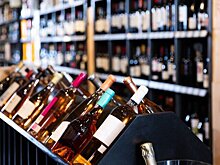 Минфин не получал предложение о запрете продажи алкоголя лицам младше 21 года