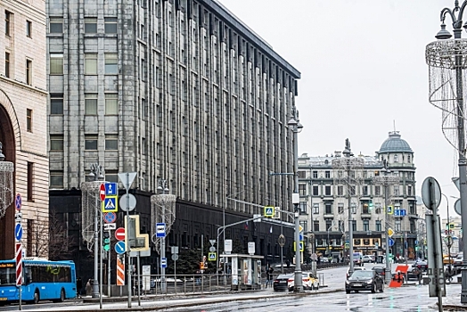 Киев на московском Арбате сдает здание в аренду, а деньги направляет ВСУ