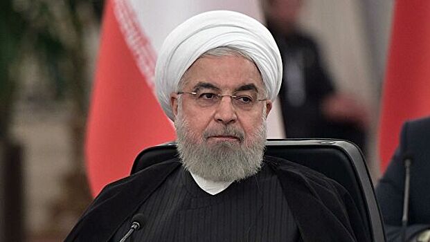 Роухани назвал перехват ВВС США иранского самолета "авиатерроризмом"