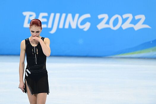 Фигурист Лазарев рассказал, за кого из девушек болел на Олимпийских играх в Пекине