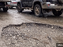 В курганском районе признались, почему не чинят разбитые дороги