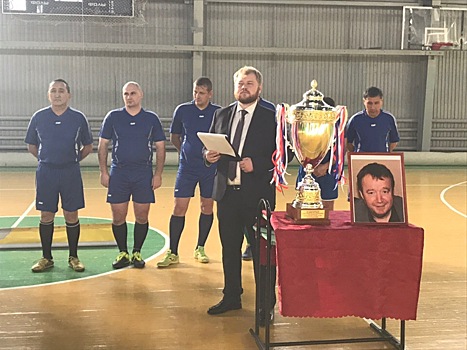 В Марксе стартовал турнир по мини-футболу памяти Н.И. Музыченко