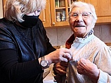 Ветераны ВОВ награждены памятными знаками «80 лет Битвы за Москву»