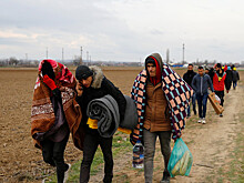 Более 142 тысяч беженцев пересекли границу с Грецией