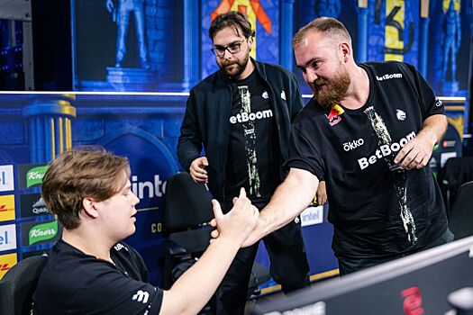 Spirit вышла в плей-офф, NAVI в шаге от вылета — итоги дня на IEM Cologne 2025 по CS 2