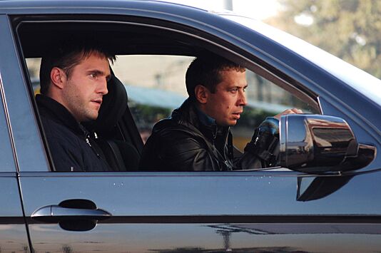 Актеры Вдовиченков и Коновалов выкупили два BMW из фильма «Бумер»