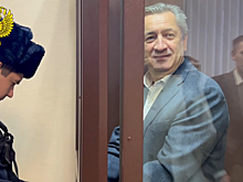 Смеялся и аплодировал судье: за что экс-премьера Башкирии посадили на 13 лет