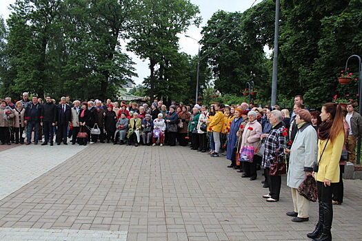 В патронатной акции на Преображенском кладбище приняли участие жители Сокольников