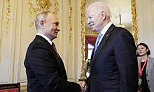 Саммит в Женеве: Путин и Байден пожали руки
