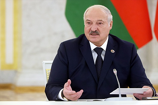 Лукашенко подписал закон, предусматривающий возможность запрета на СМИ из недружественных стран