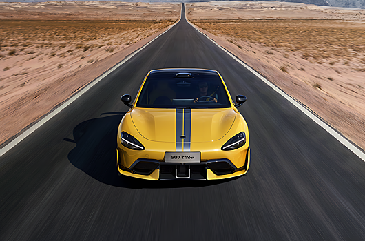 Видео: глава Xiaomi сбросил арбуз с 6 этажа, чтобы показать прочность батареи SU7