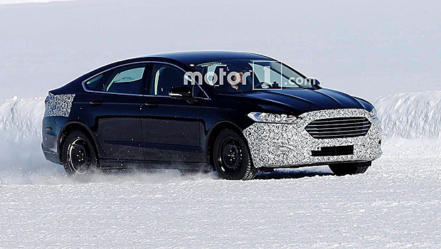 Обновленный Ford Mondeo засняли во время тестов