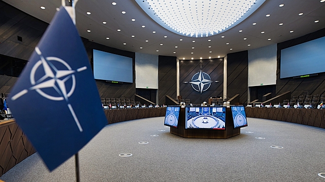 Киев проинформировал НАТО о серьезной ситуации на поле боя