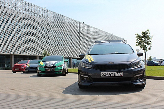 Автовладельцы посетили фестиваль в «Парке Легенд»