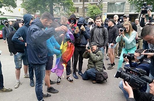 В Харькове две с лишним тысячи полицейских будут охранять ЛГБТ-марш